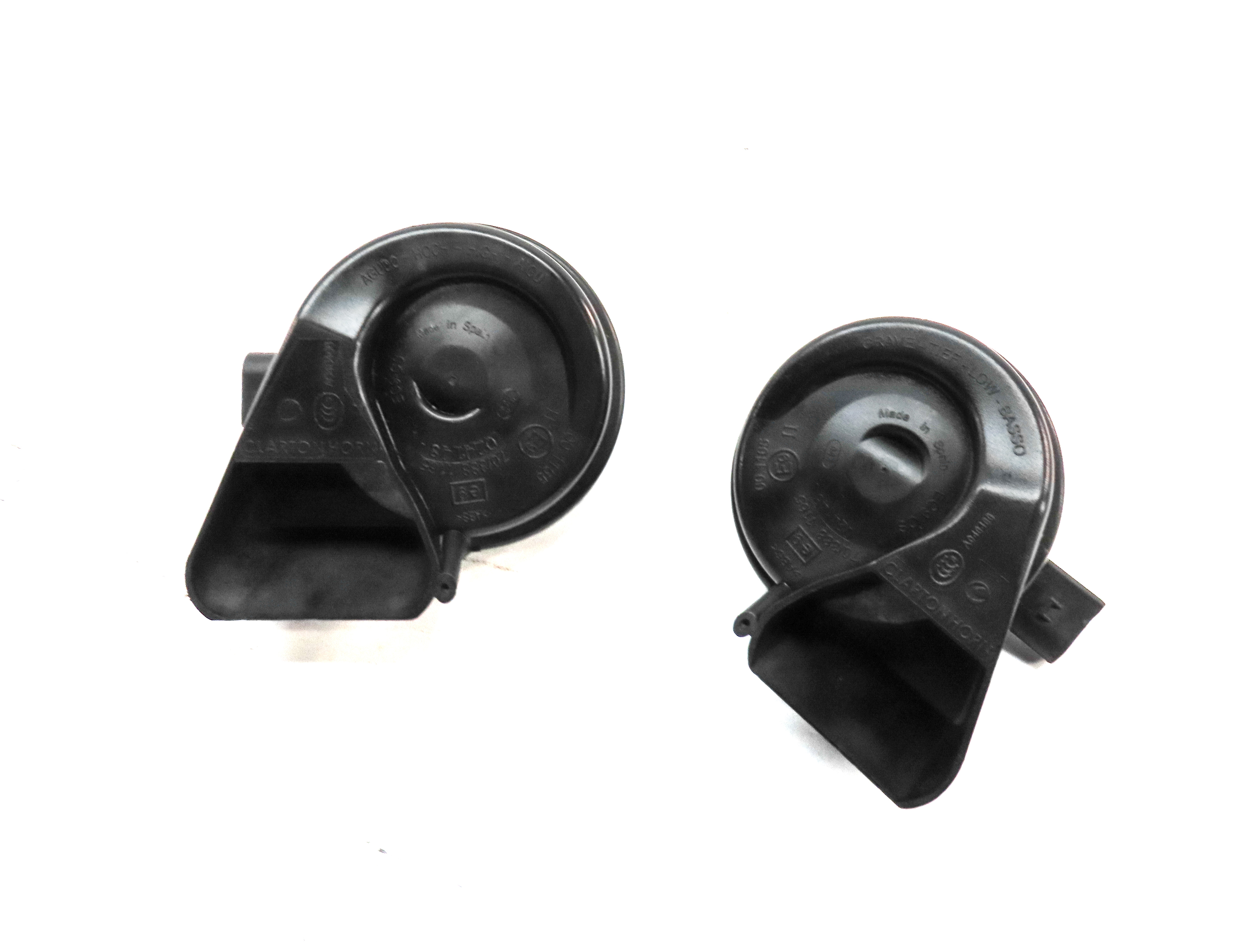 2007-2015 AUDI Q7 R8 (4L 4S) HIGH & LOW TONE NOTE SIGNAL SAFETY HORN SET-2 — exact item pictured